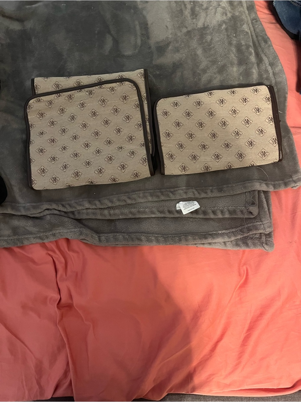 Neutral Logo-Pattern Cosmetic Pouch Set in Beige and Brown